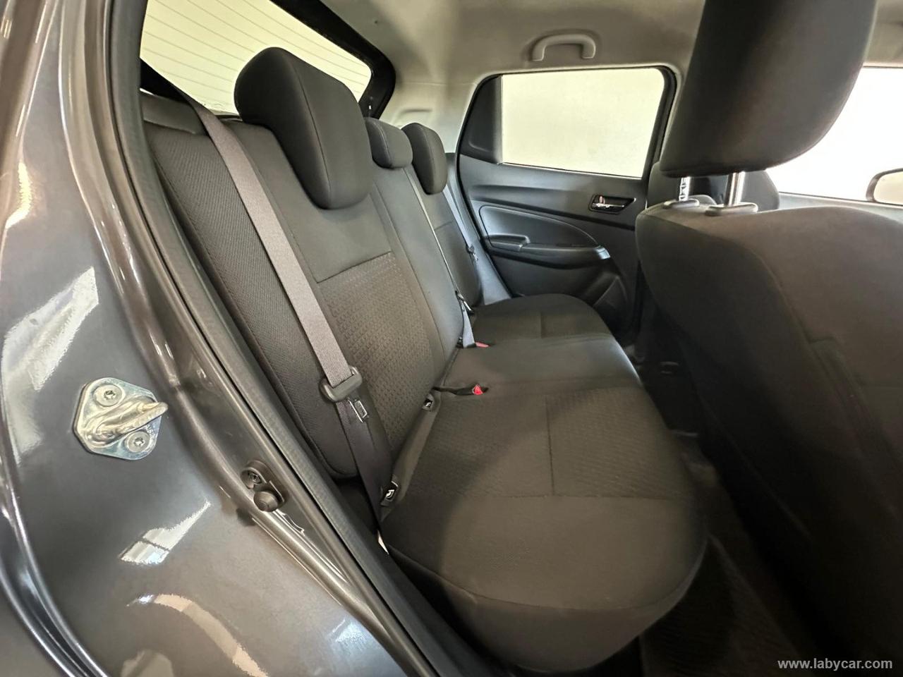 SUZUKI Swift 1.2 Hybrid Top