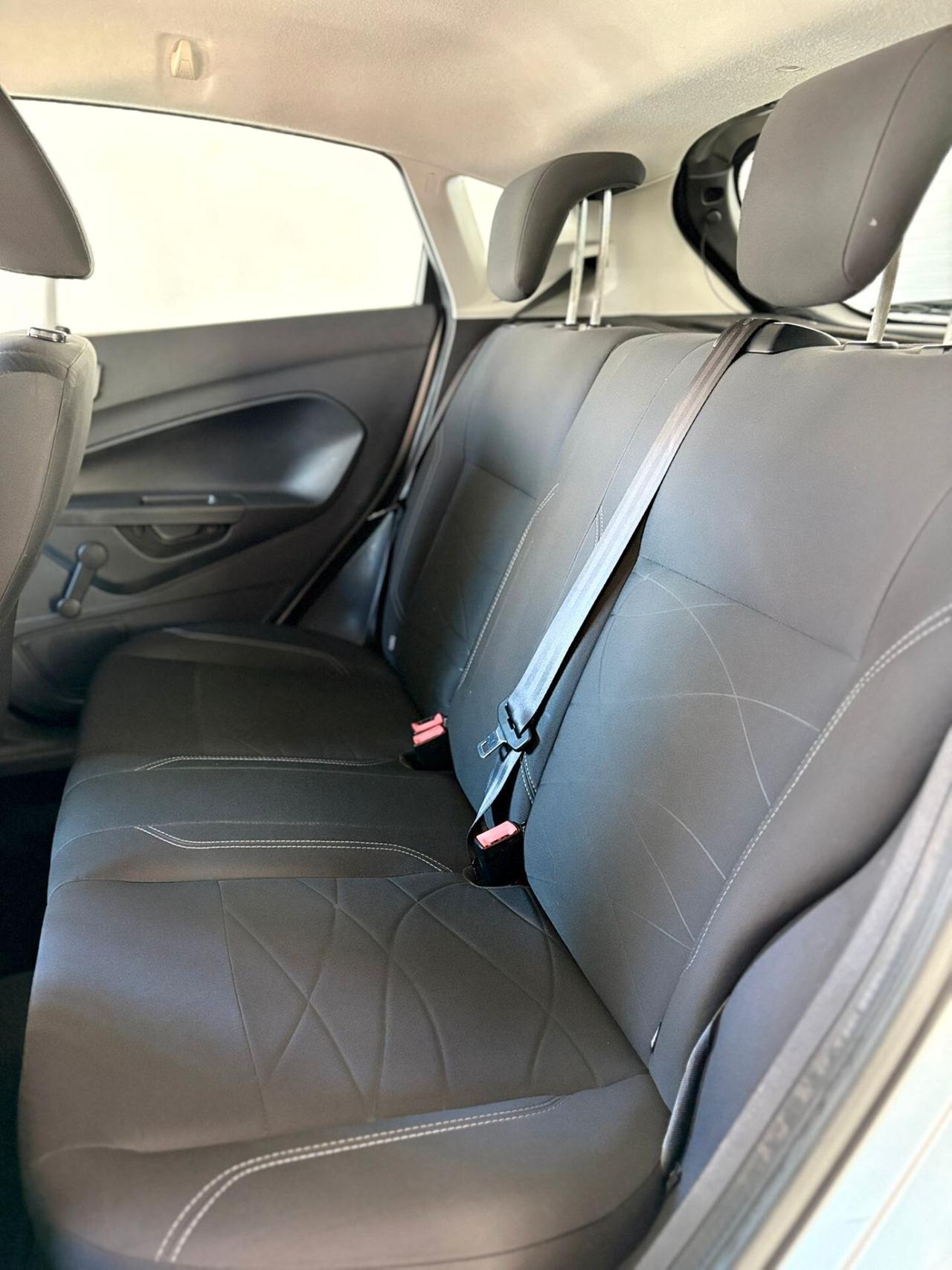 Ford Fiesta 1.4 5 porte Bz.- GPL Business