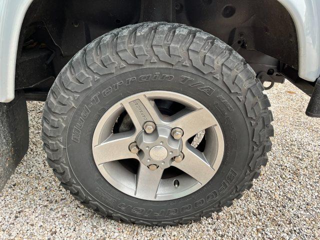 LAND ROVER Defender 90 2.4 TD4 Station Wagon SE N1 Autocarro