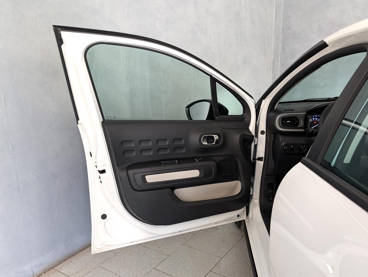 Citroen c3 iii 1.2 puretech 83cv Feel