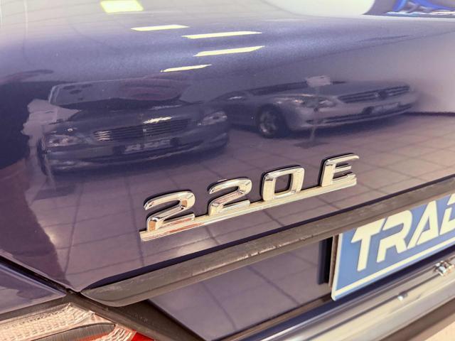 MERCEDES-BENZ E 220 ? 220E-16 cat ASI