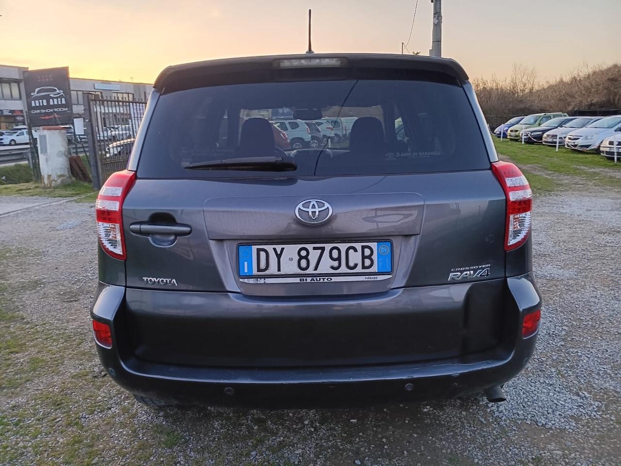 Toyota RAV 4 RAV4 Crossover 2.2 D-4D 150 CV DPF Luxury