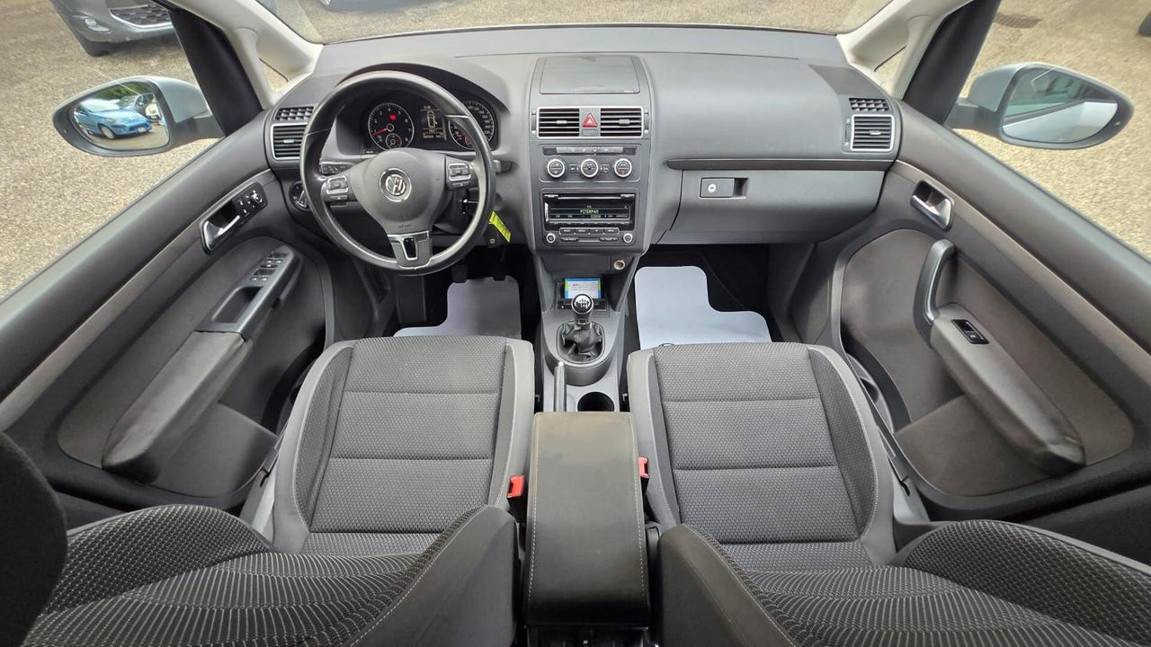 Volkswagen Touran Business 1.4 Comfortline EcoFuel 5Posti