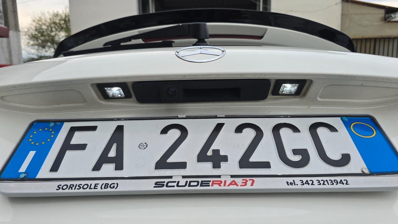Mercedes-benz A 180 d Automatic Premium