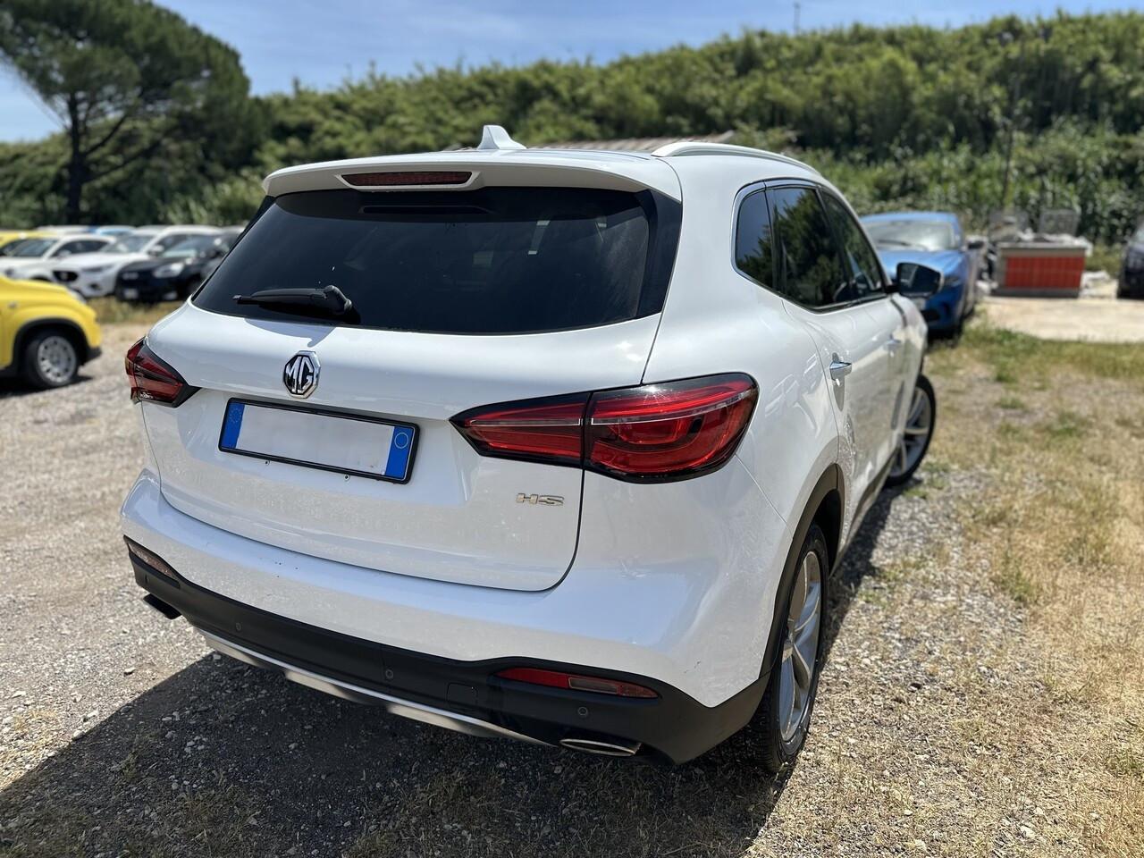 MG HS I - HS 1.5 t Luxury auto