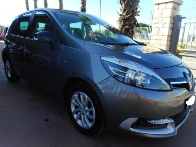 RENAULT Sc&eacute;nic XMod 1.5 dCi 110 CV S&amp;S Limited