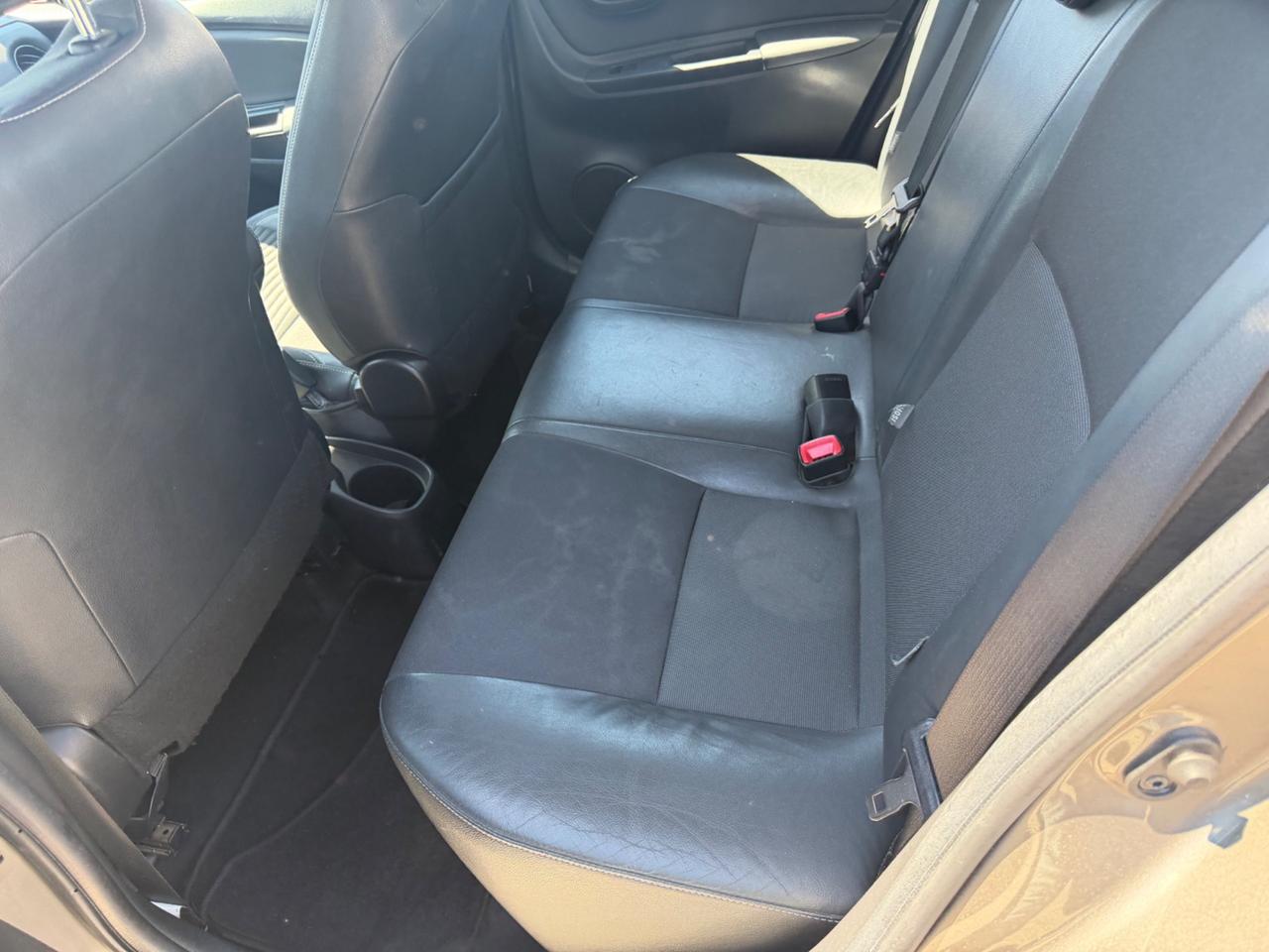 Toyota Yaris 1.0 5 porte Active