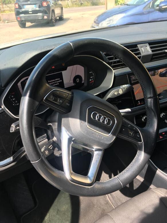 Audi Q3 TDI 110 kW S tronic Business Advanced