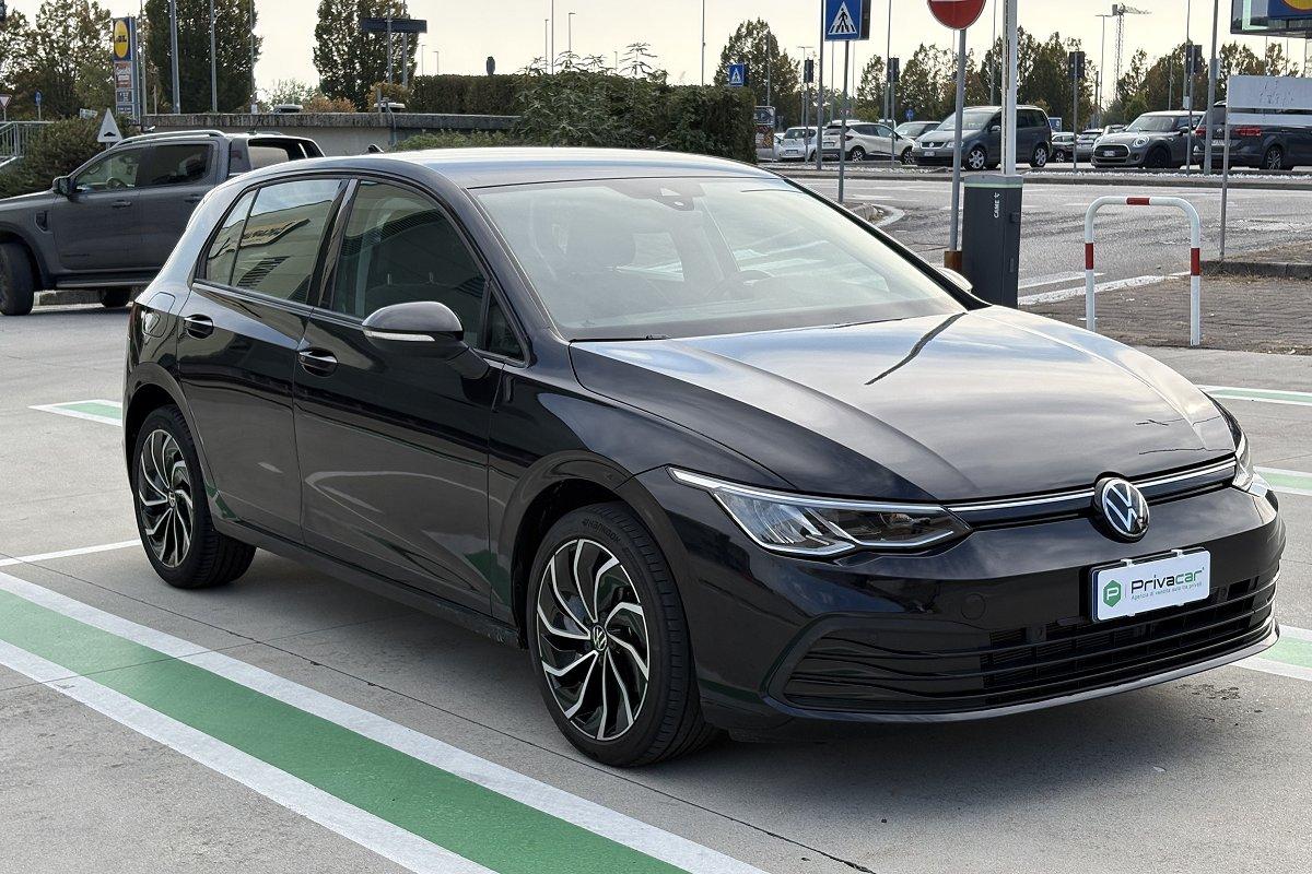 VOLKSWAGEN Golf 1.0 eTSI EVO DSG Life