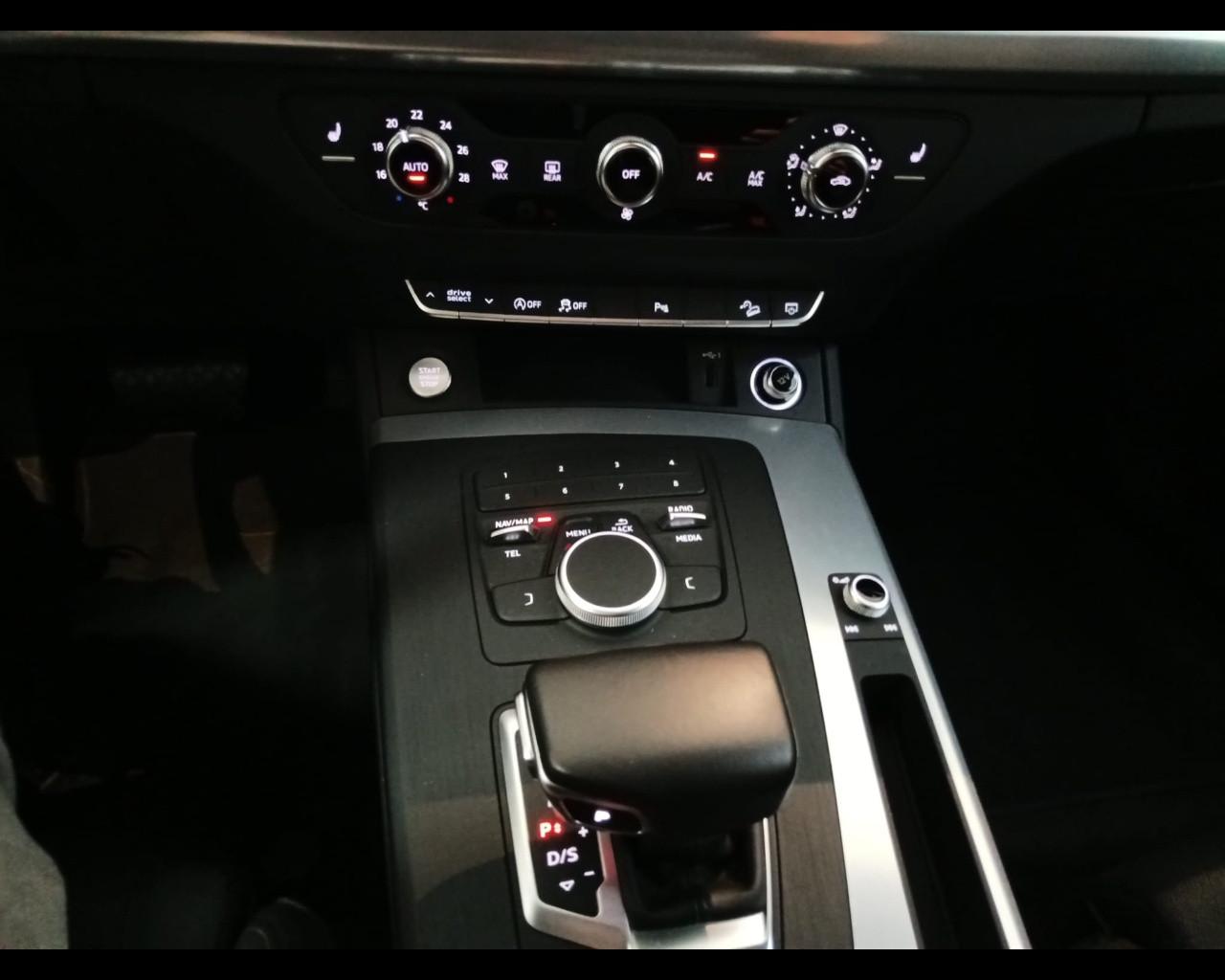 AUDI Q5 II 2017 - Q5 40 2.0 tdi Business Sport quattro 190cv