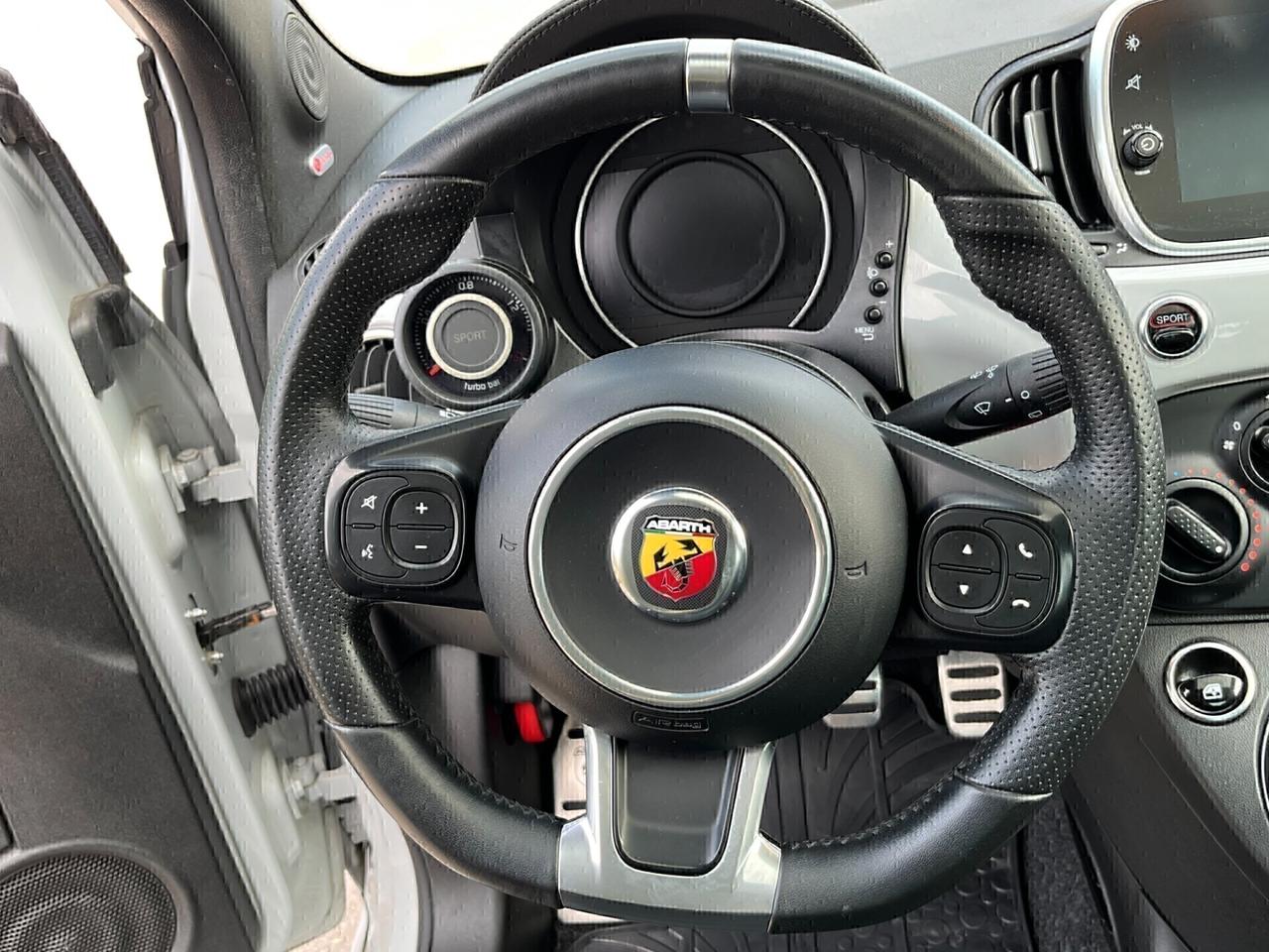 Abarth 595 1.4 Turbo T-Jet 145 CV