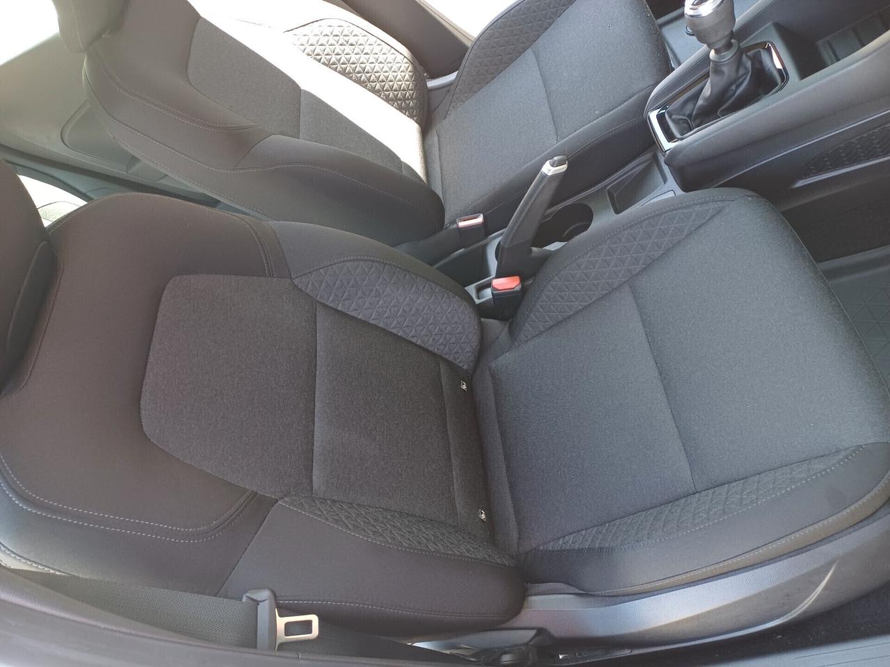 Renault Clio TCe 90 (ADATTA PER NEOPATENTATI)