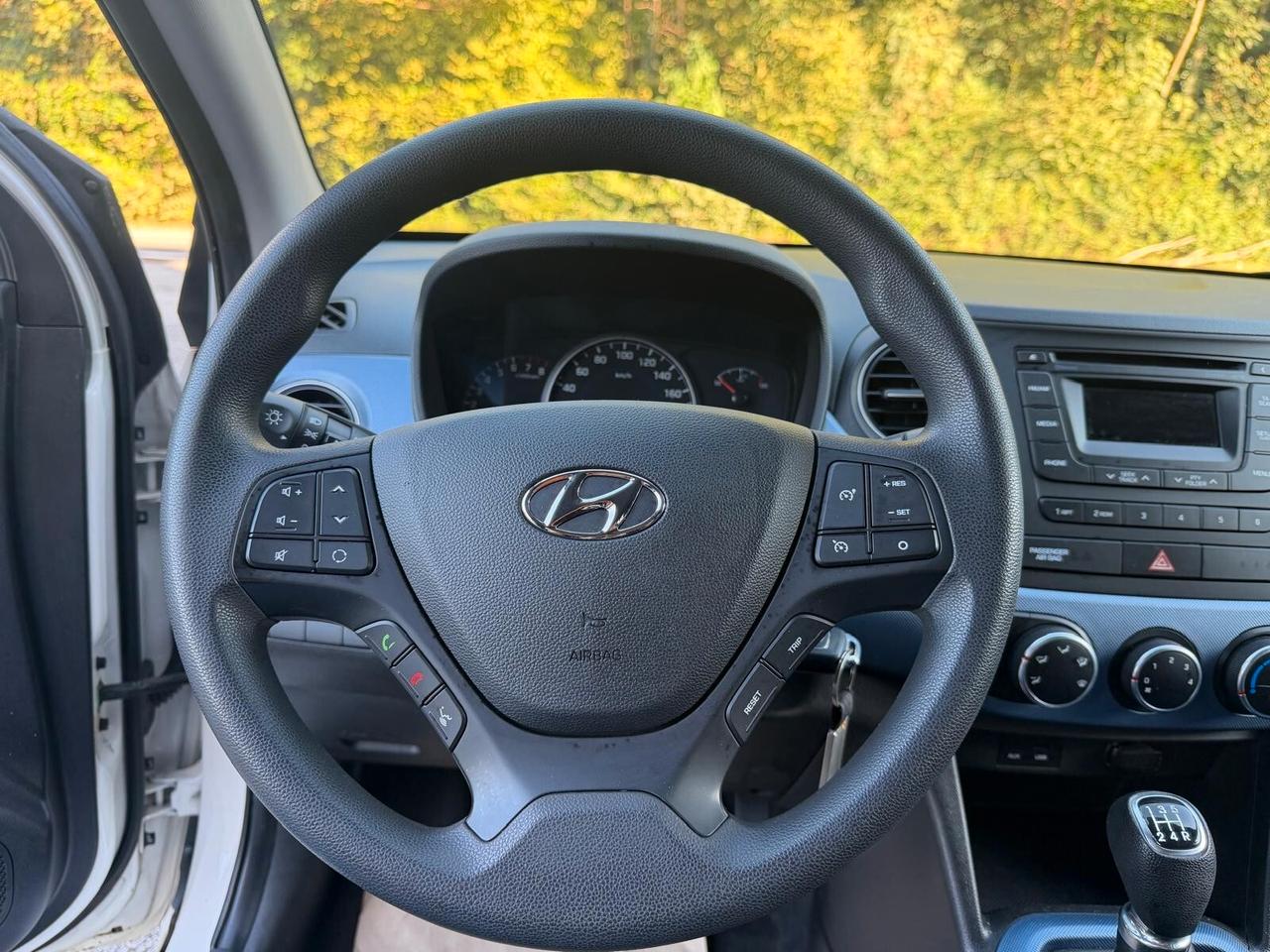 Hyundai i10 1.0 MPI Login Neopatentati