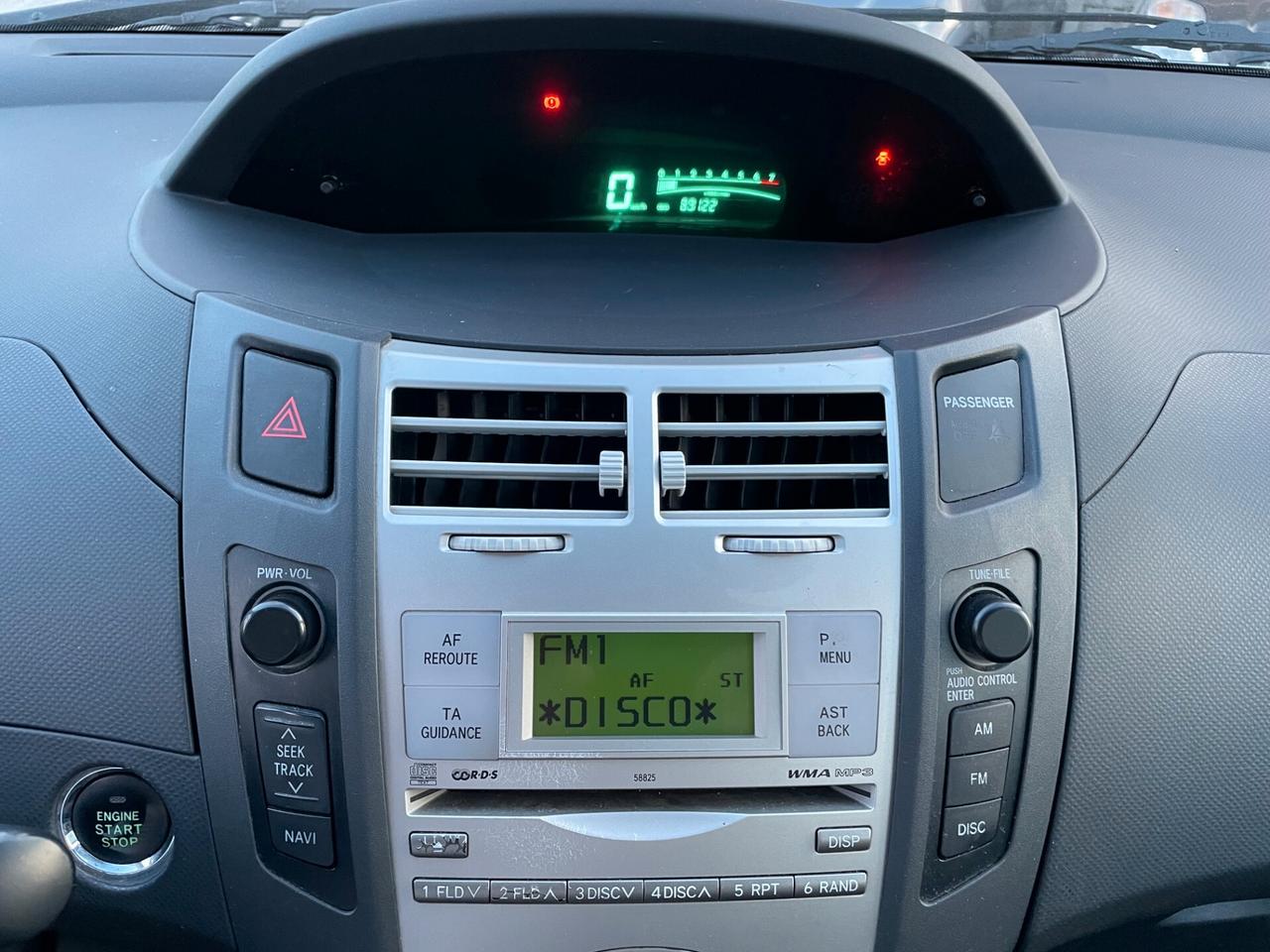 Toyota Yaris 5p 1.0 Sol NEOPATENTATI FULL OPTIONAL