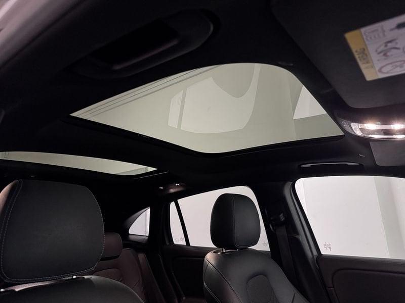 Mercedes-Benz GLA GLA 200 d Progressive Advanced Plus
