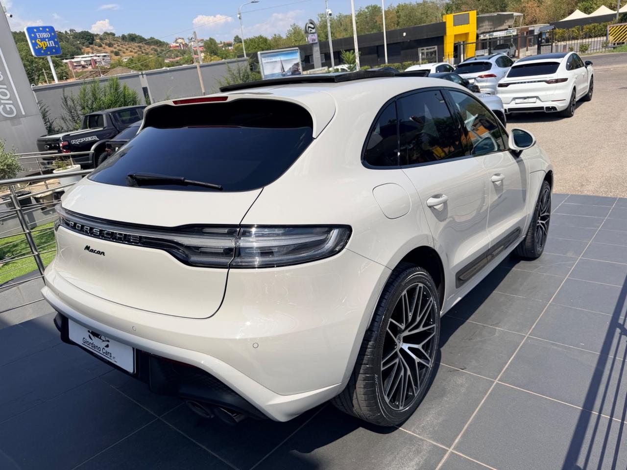 Porsche Macan 2.0 i 265cv open edition colore gesso