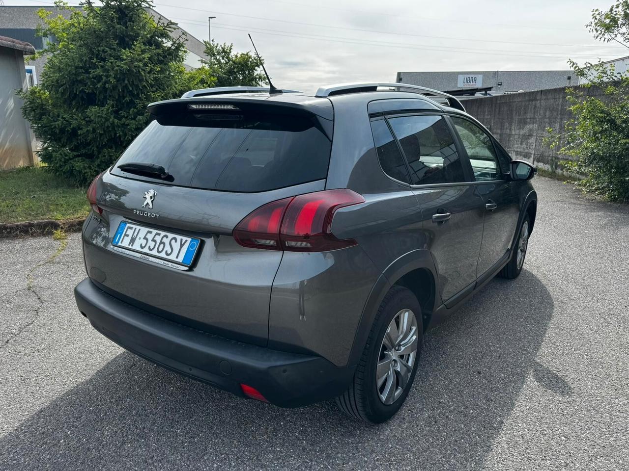 Peugeot 2008 PureTech 82 S&S Allure