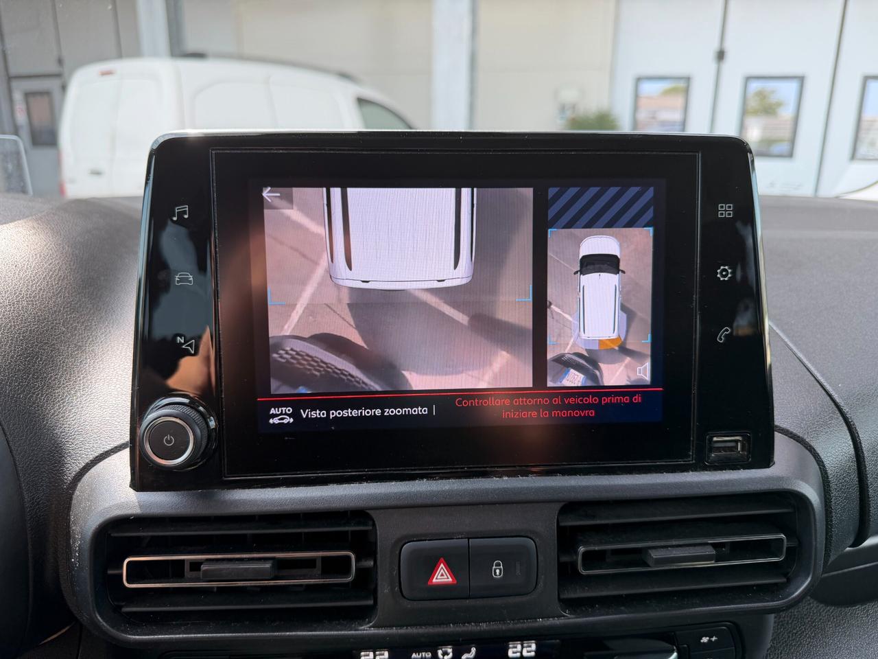 Citroen Berlingo BlueHDi 130 Stop&Start EAT8 M Shine