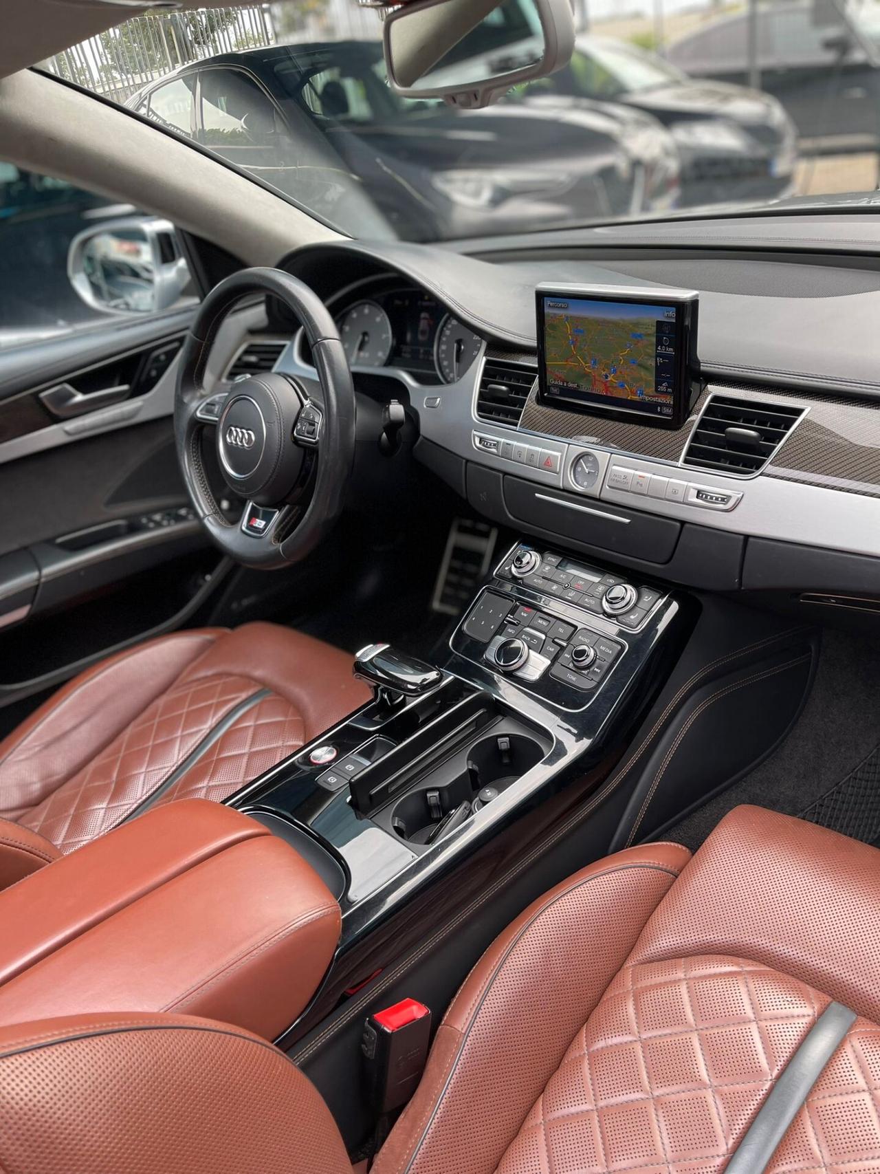 Audi A8 S8 4.0 TFSI quattro tiptronic