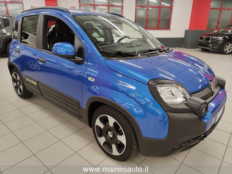 FIAT Panda 1.0 70cv Hybrid Pandina Cross + Car Play