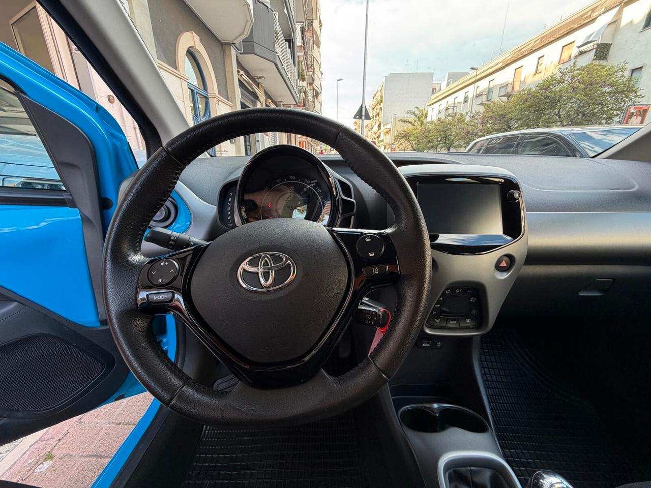 Toyota Aygo Connect 1.0 VVT-i 72 CV 5p 2020