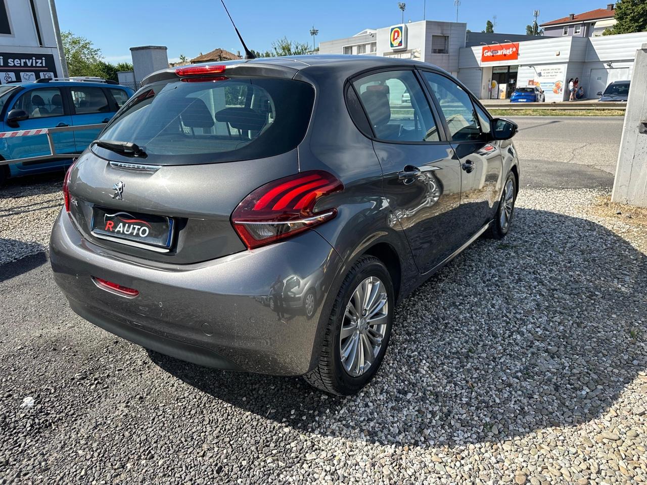 Peugeot 208 PureTech 82 5p. GPL Allure neopatentati