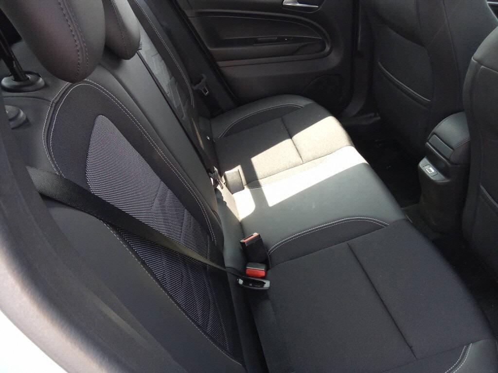 Jeep Avenger 1.2 Turbo 100 CV Longitude