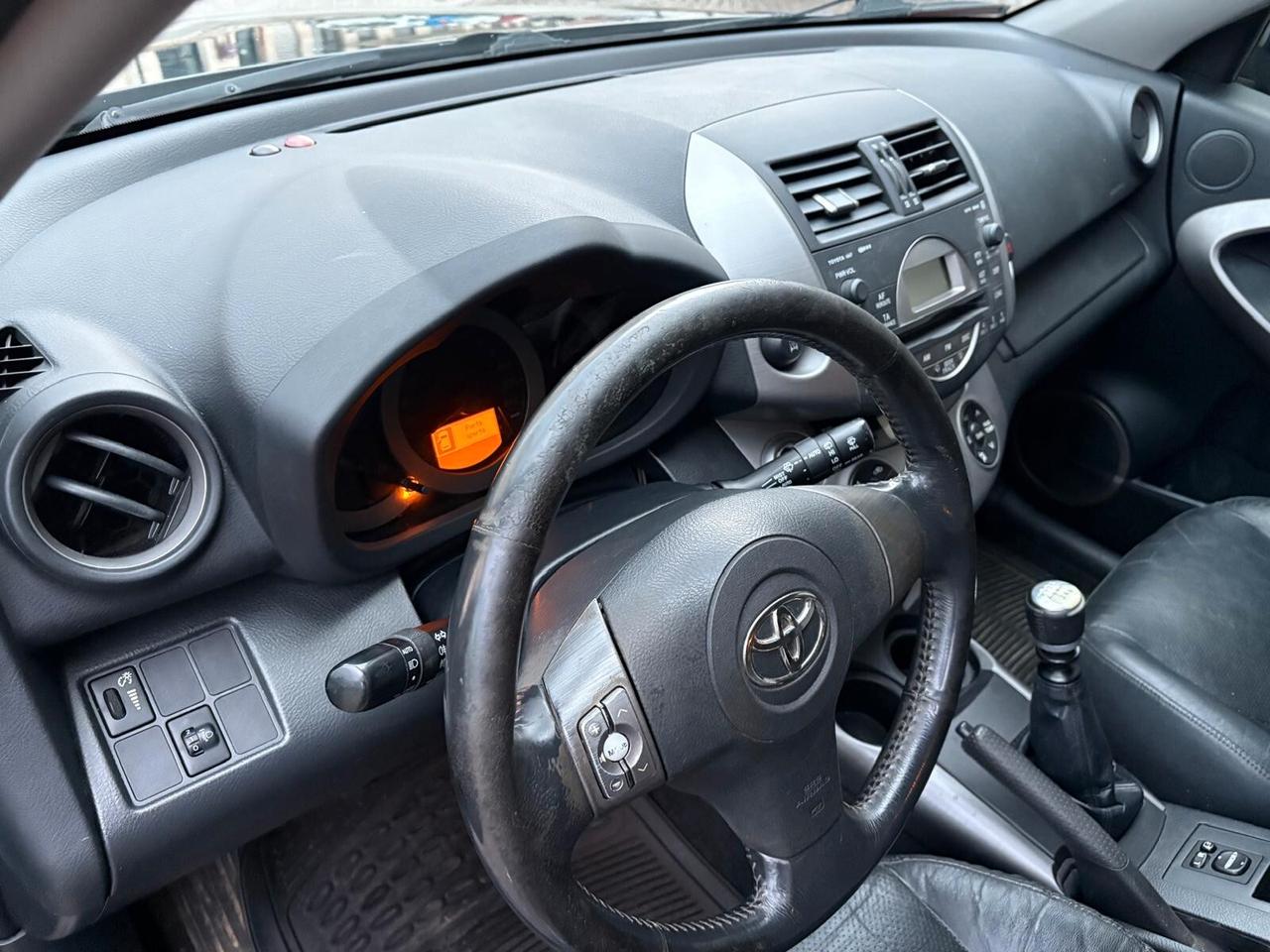 Toyota RAV 4 RAV4 2.2 D-4D 177 CV Luxury