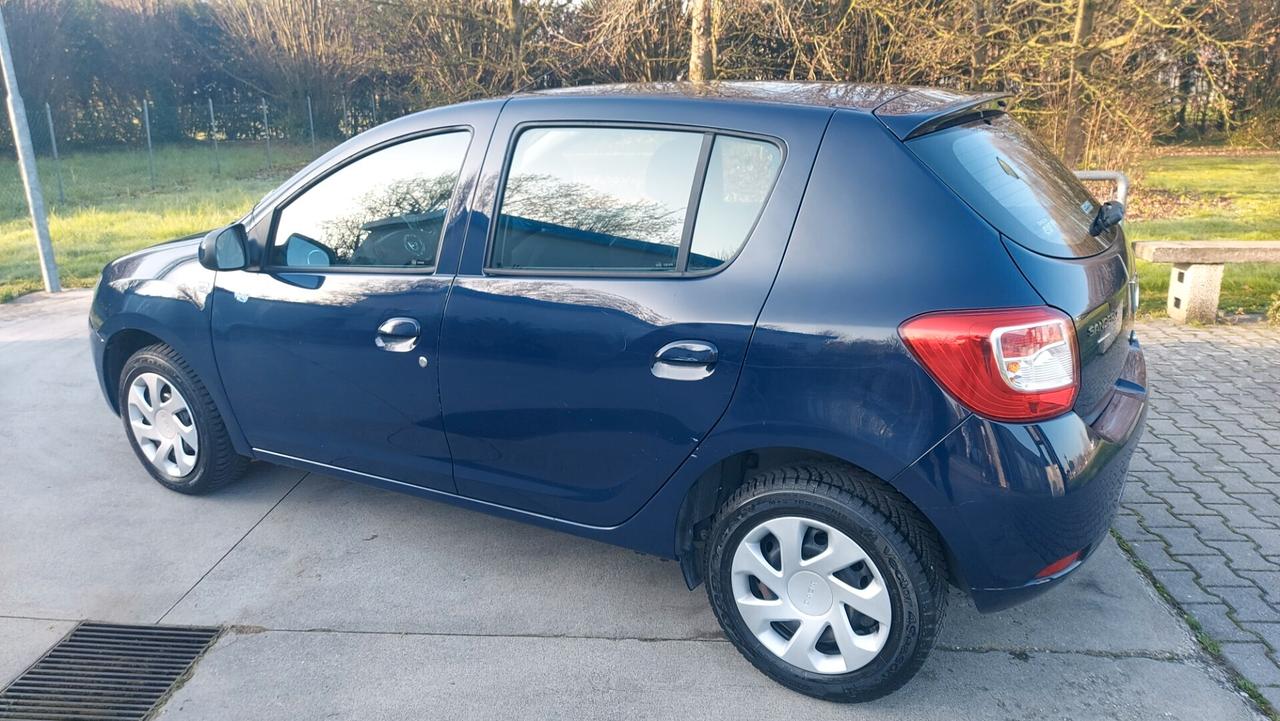 Dacia Sandero 1.5 dci - Lauréate Family