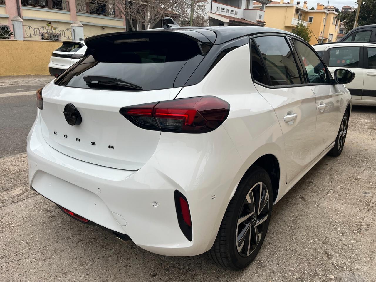 Opel Corsa 1.2 GS 101cv*Bicolor*Pack Infotainment+