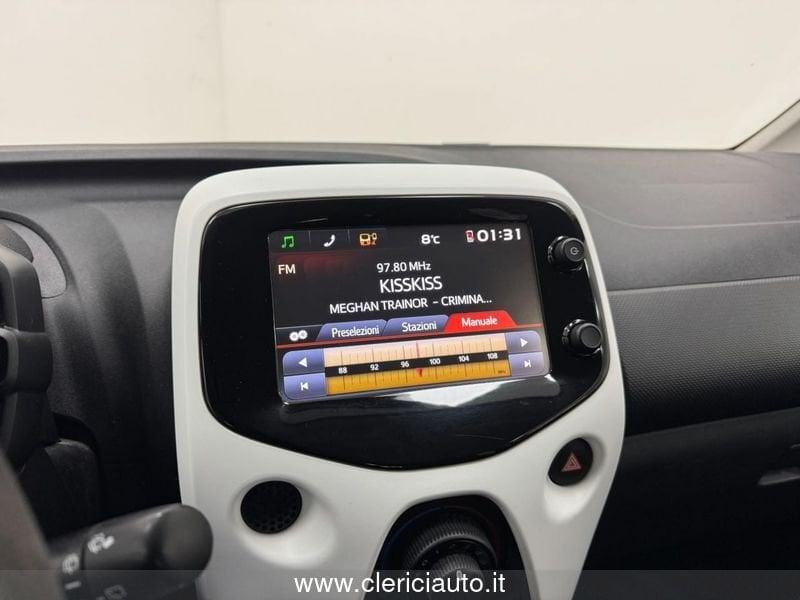 Citroën C1 VTi 68 5 porte Shine