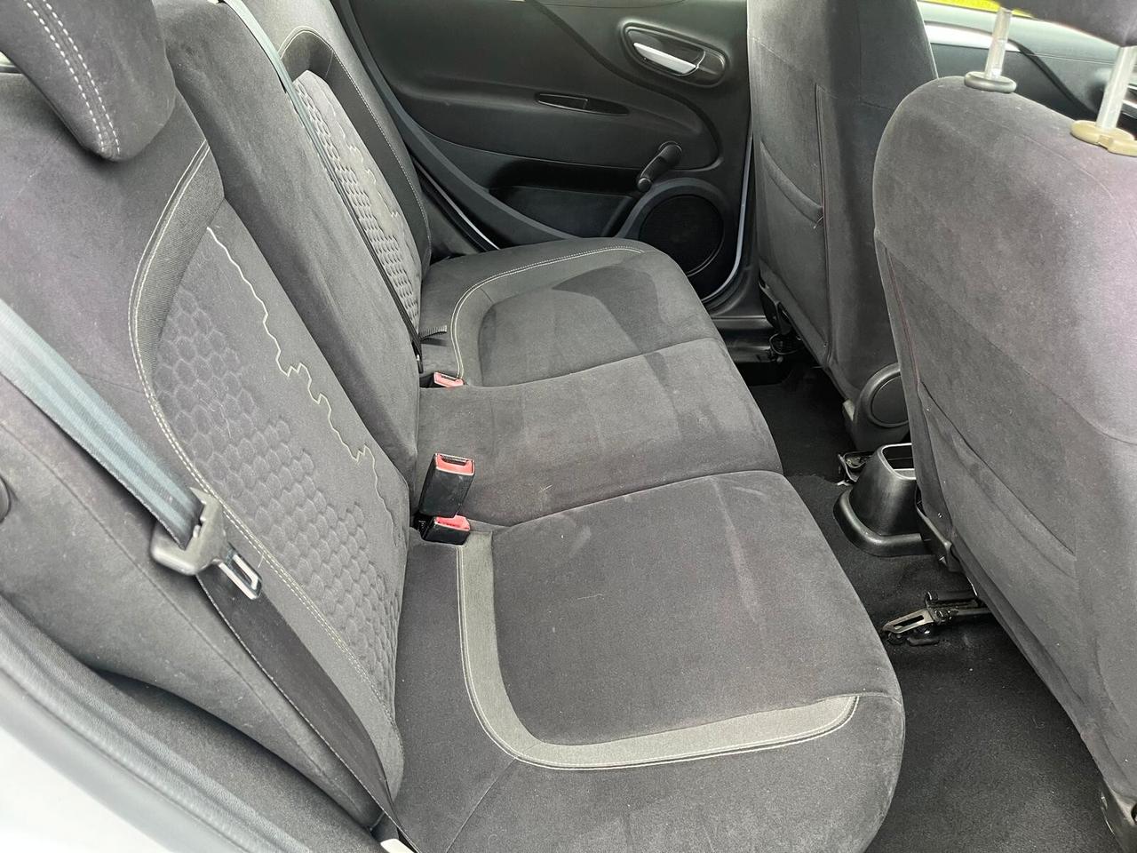 Fiat Punto 1.3 MJT II 75 CV 5