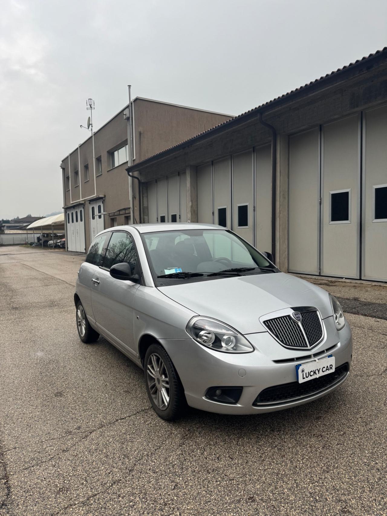 Lancia Ypsilon 1.3 MJT 16V 95 CV 5 porte S&S Gold