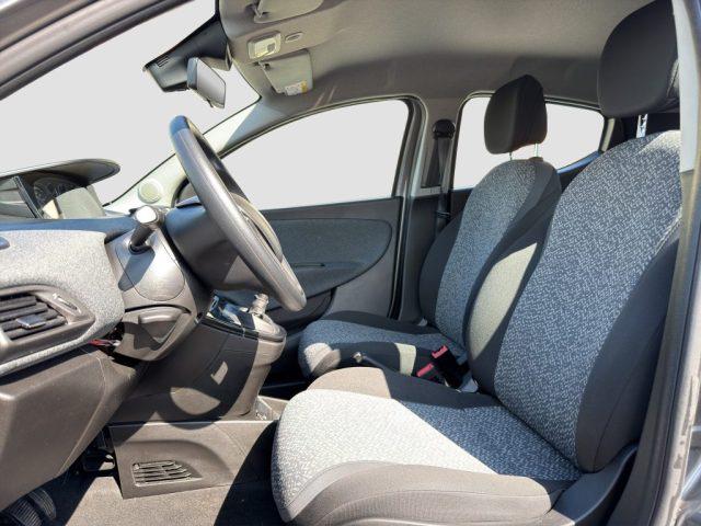 LANCIA Ypsilon Ypsilon 1.0 FireFly 5 porte S&S Hybrid Silver Plus