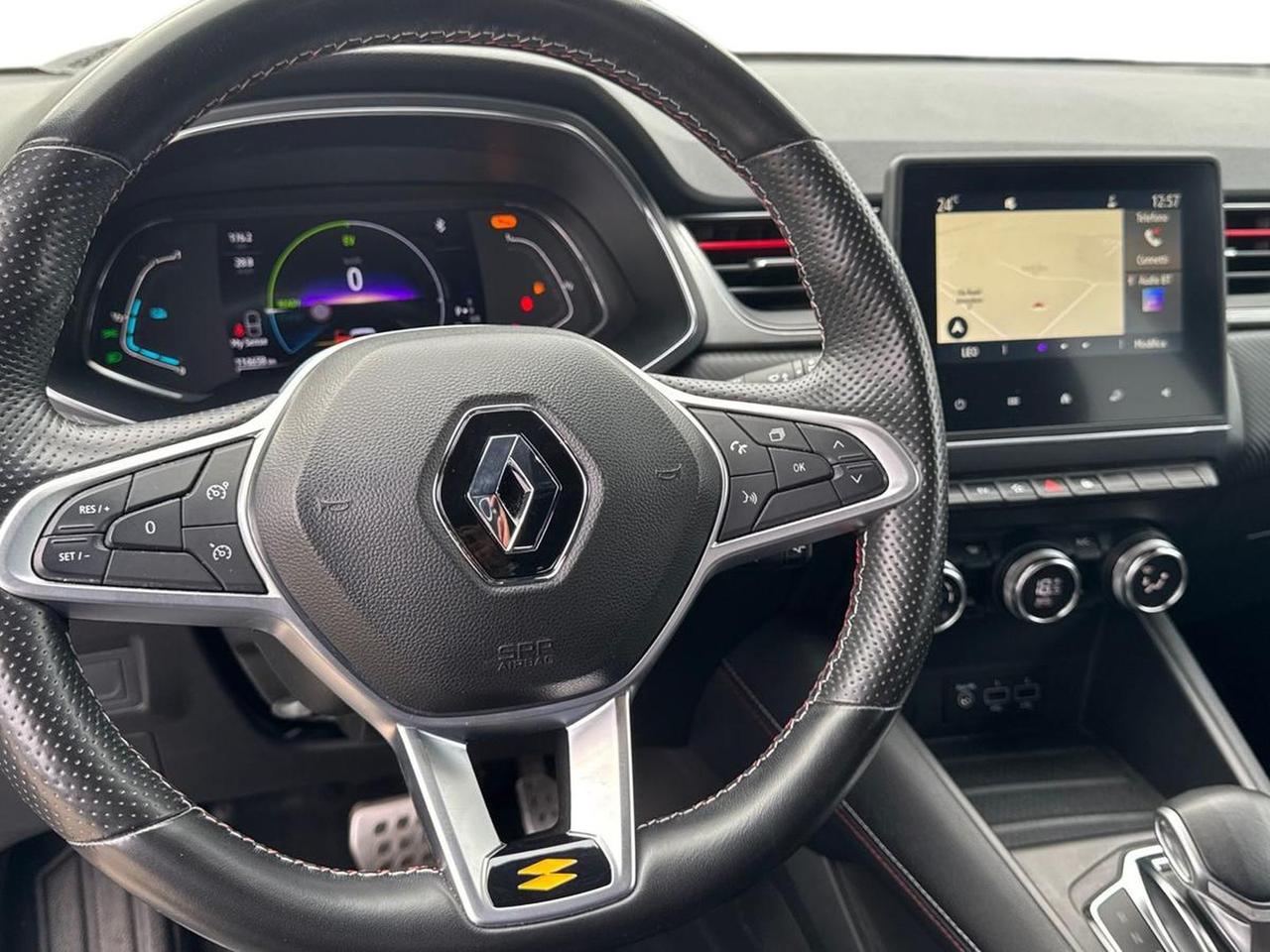 Renault Captur 1.6 e-tech hybrid rs line 145cv auto