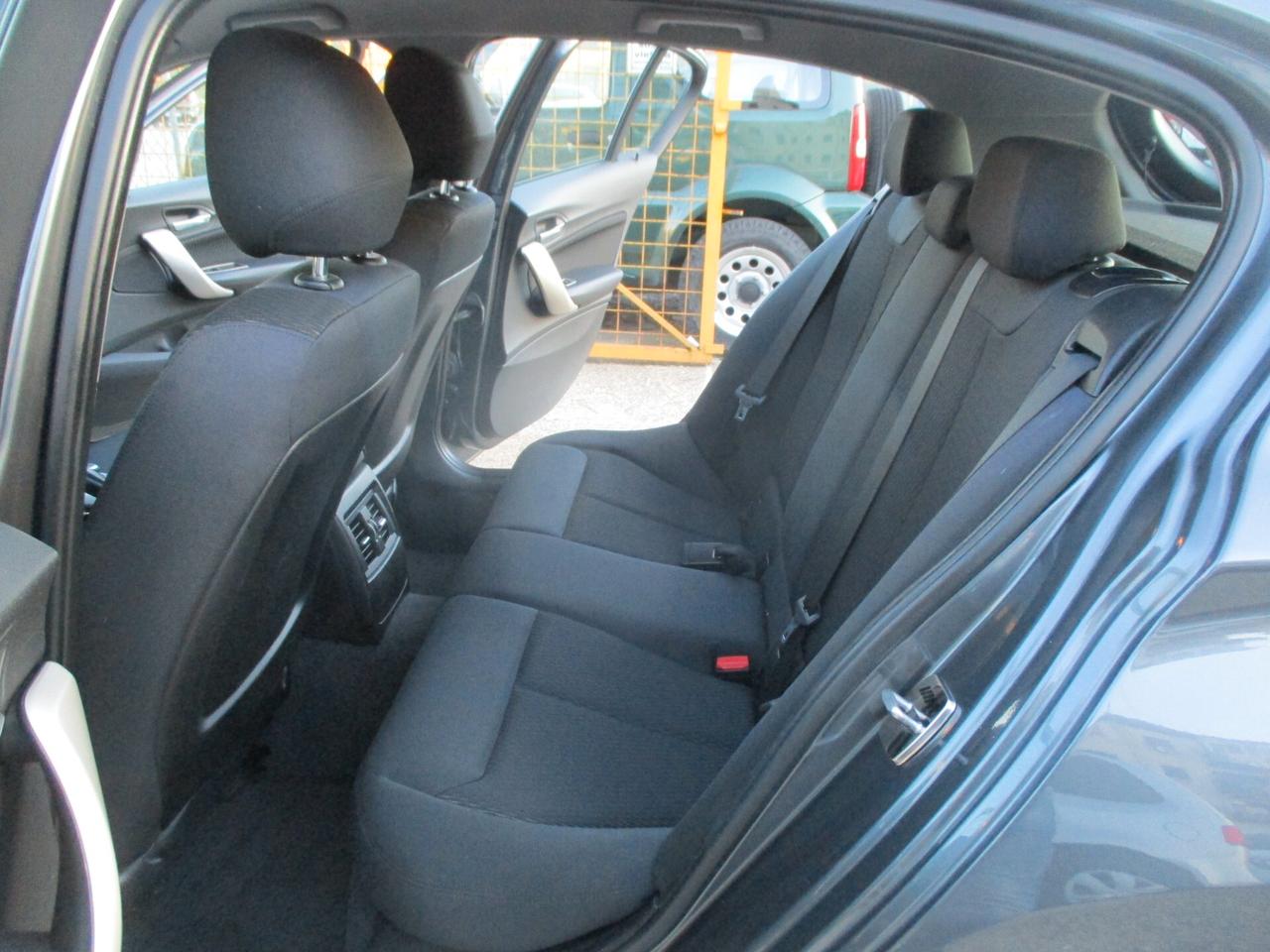 Bmw 116d 5 porte MOLTO BELLA 2014