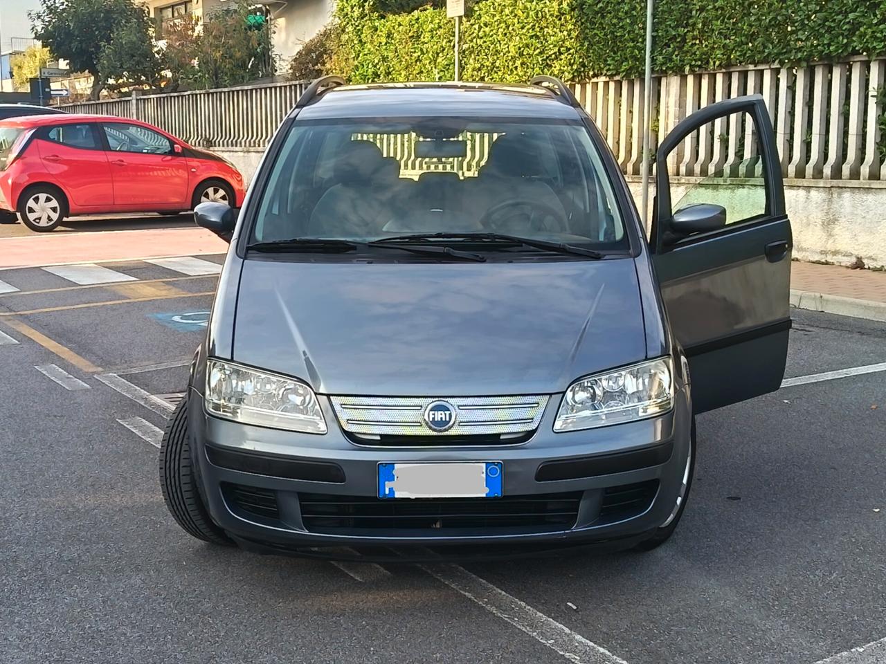 Fiat Idea 1.2 16V BlackLabel