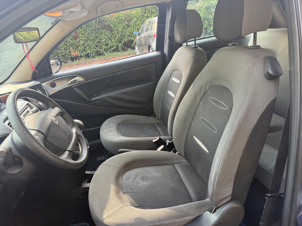 Lancia Ypsilon 1.2cc 44kw 60cv ( SU APPUNTAMENTO)