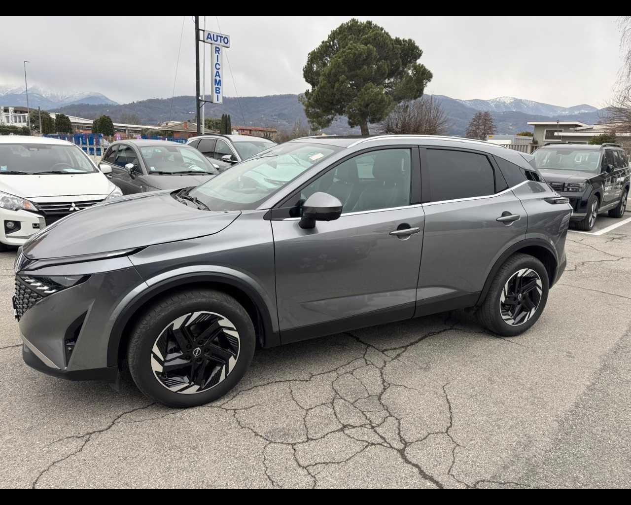 NISSAN Qashqai 1.3 MHEV N-Connecta