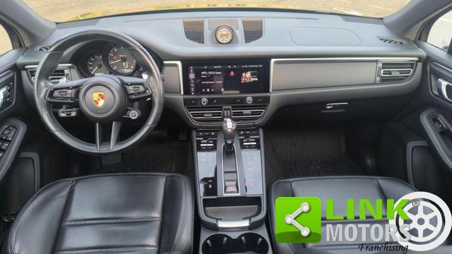 PORSCHE Macan 2.0 T