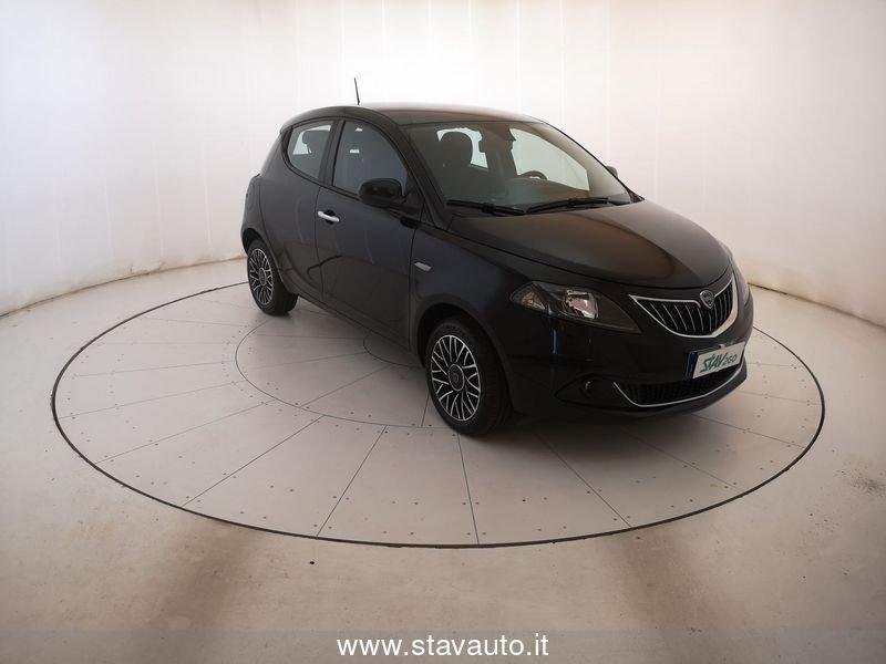 Lancia Ypsilon MY24 1.0 PLA