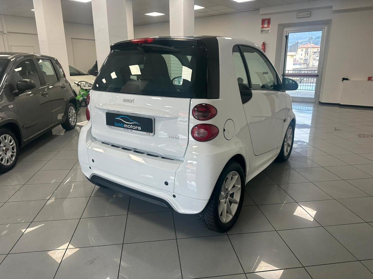 Smart ForTwo 1000 52 kW MHD coupé passion