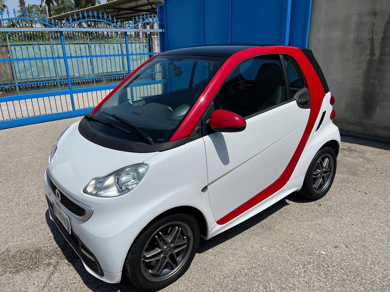 Smart for two 1.0 mhd/71 cv- km 69000-2014