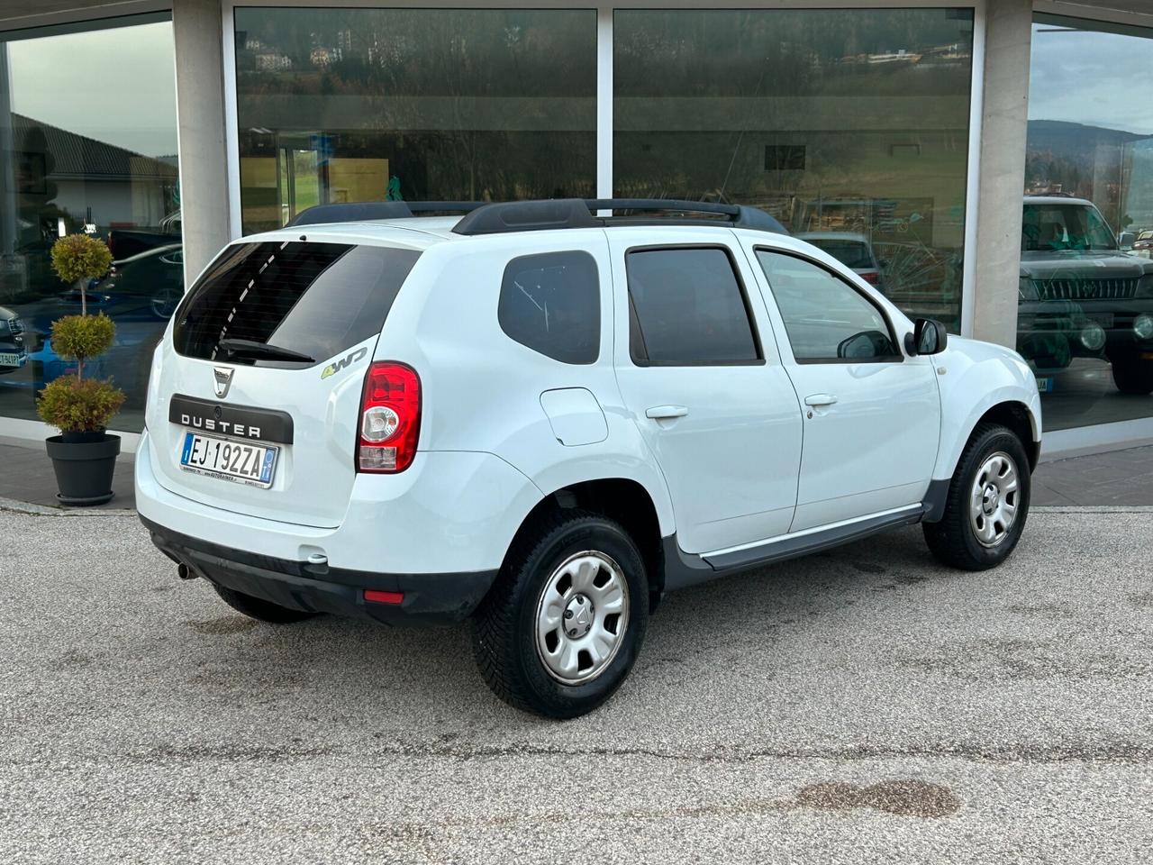 Dacia Duster 4x4 1.6 105cv Ambiance 4wd