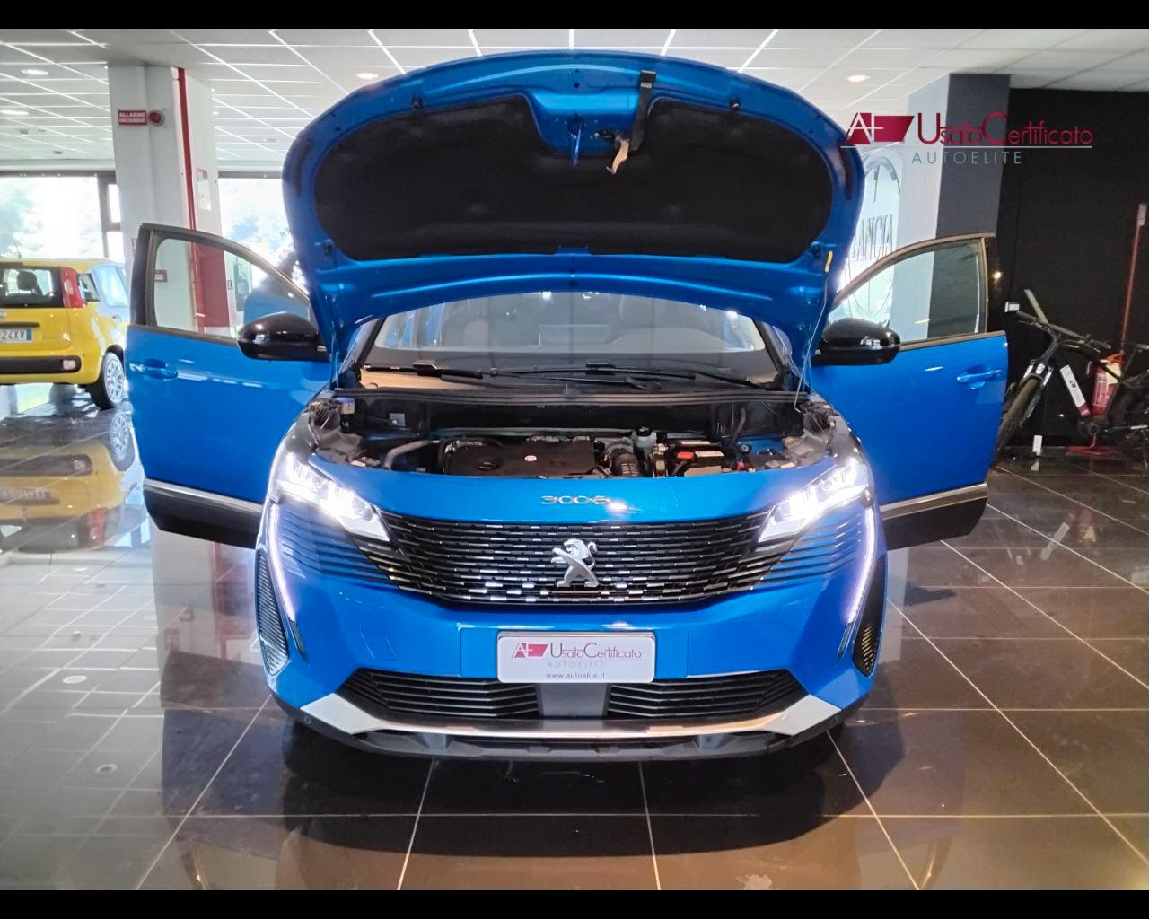 PEUGEOT 3008 BlueHDi 130 S&S Allure