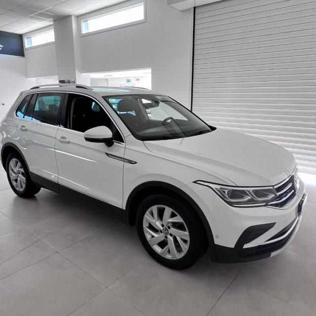 VOLKSWAGEN Tiguan 2.0 TDI 150 CV SCR DSG Elegance