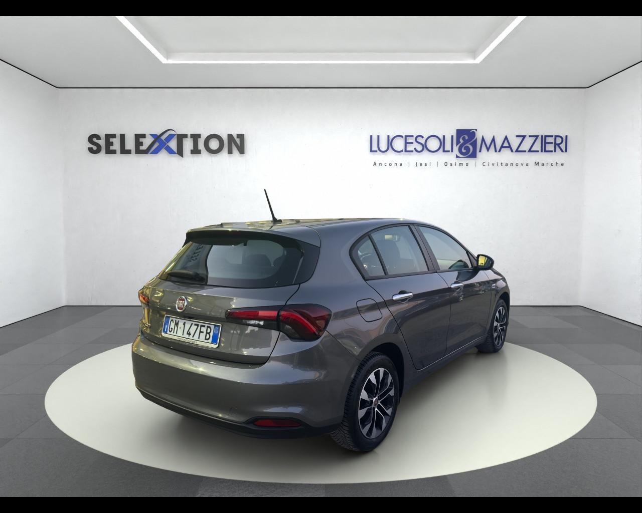 FIAT Tipo (2015-->) - Tipo 1.0 5 porte