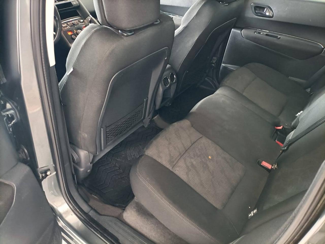 Peugeot 3008 1.6 HDi 112CV Premium 04/2011