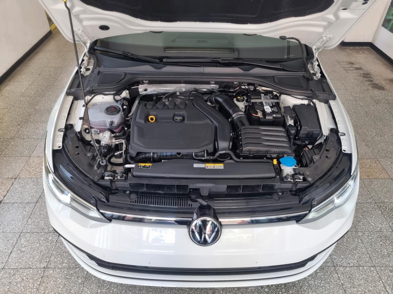 Volkswagen Golf 1.5 TGI DSG Life, 37800KM!!