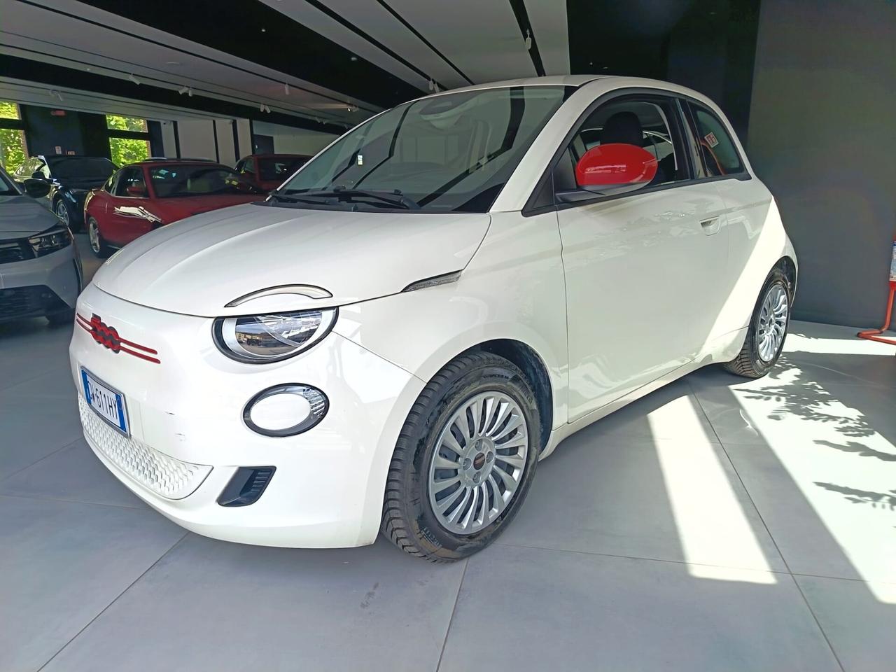 Fiat 500 500e Berlina 23,8 kWh
